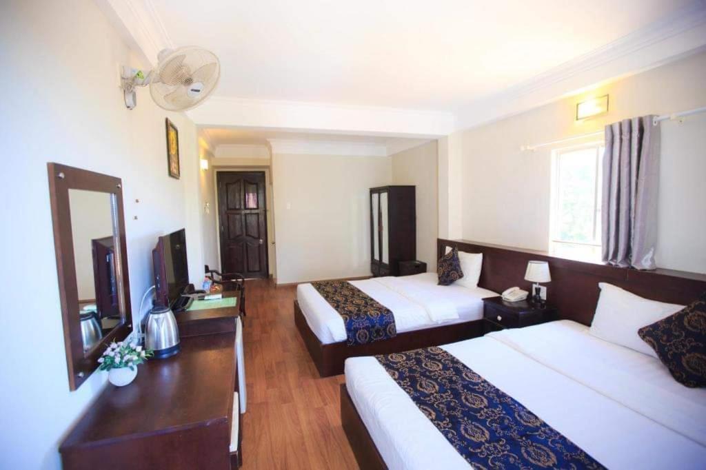 Pho Bien Hotel На Транг Екстериор снимка